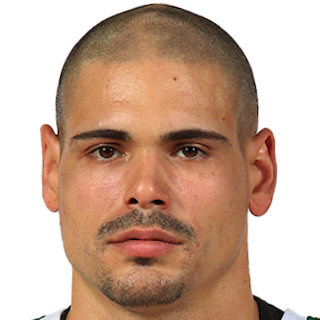 https://img.pepiancai.com/img/basketball/player/60d8c232a4705d26026042d059f399be.png